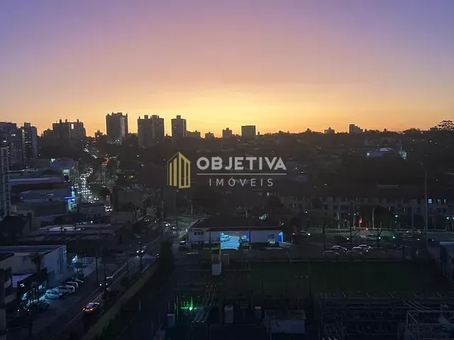 Apartamento 2 quartos e 4 banheiros, à venda ou para alugar, no bairro Passo da Areia em Porto Alegre