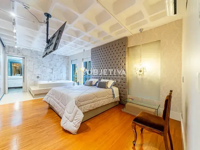 Apartamento 2 quartos e 7 banheiros, à venda, no bairro Petrópolis em Porto Alegre