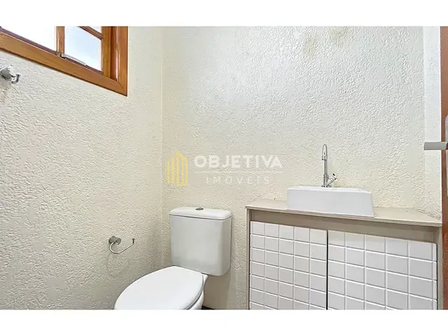 Casa 3 quartos e 4 banheiros, à venda, no bairro Espírito Santo em Porto Alegre
