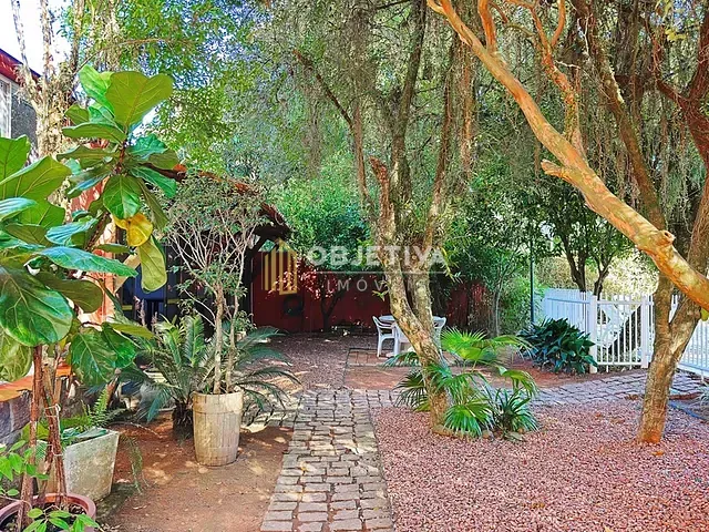 Casa 3 quartos e 3 banheiros, à venda, no bairro Ipanema em Porto Alegre