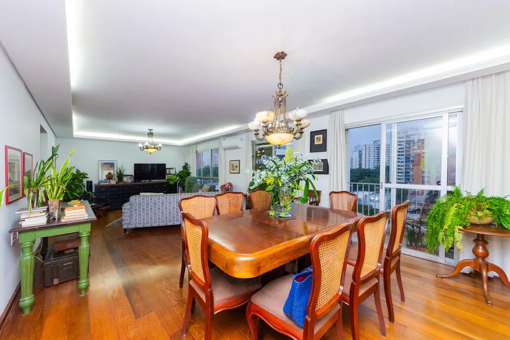 Apartamento à venda 4 Quartos 1 Suite 2 Vagas 180M² Campo Belo São Paulo - SP