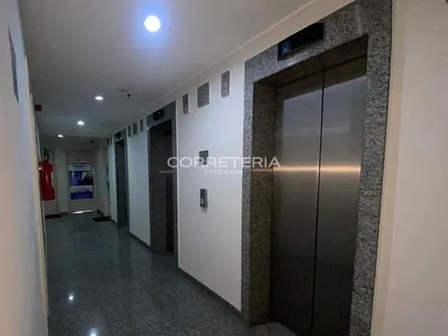 Sala à venda, no bairro São Judas em São Paulo