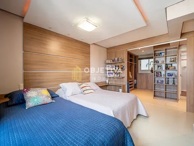 Cobertura / Penthouse 4 quartos e 6 banheiros, à venda, no bairro Menino Deus em Porto Alegre
