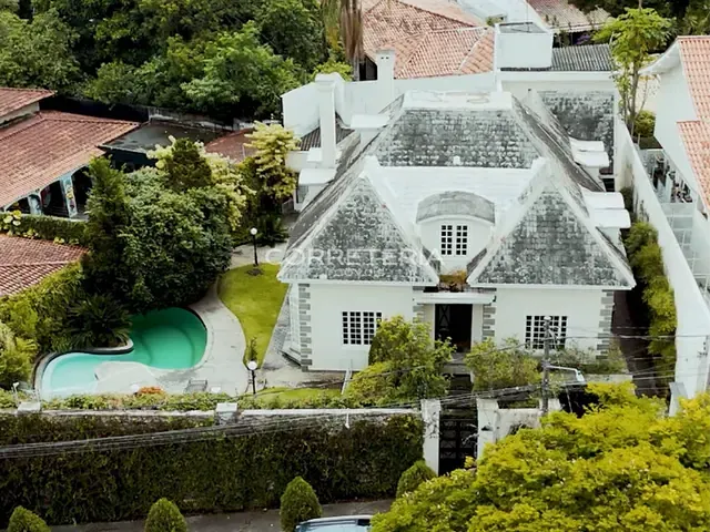 Casa 5 quartos e 5 banheiros, à venda, no bairro Jardim Leonor em São Paulo