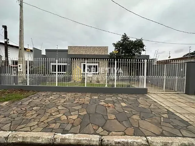 Casa 3 quartos e 3 banheiros, à venda, no bairro Harmonia em Canoas