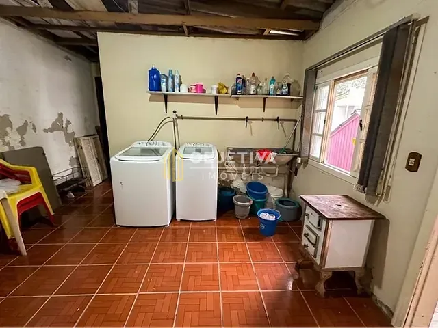 Casa 3 quartos e 3 banheiros, à venda, no bairro Harmonia em Canoas