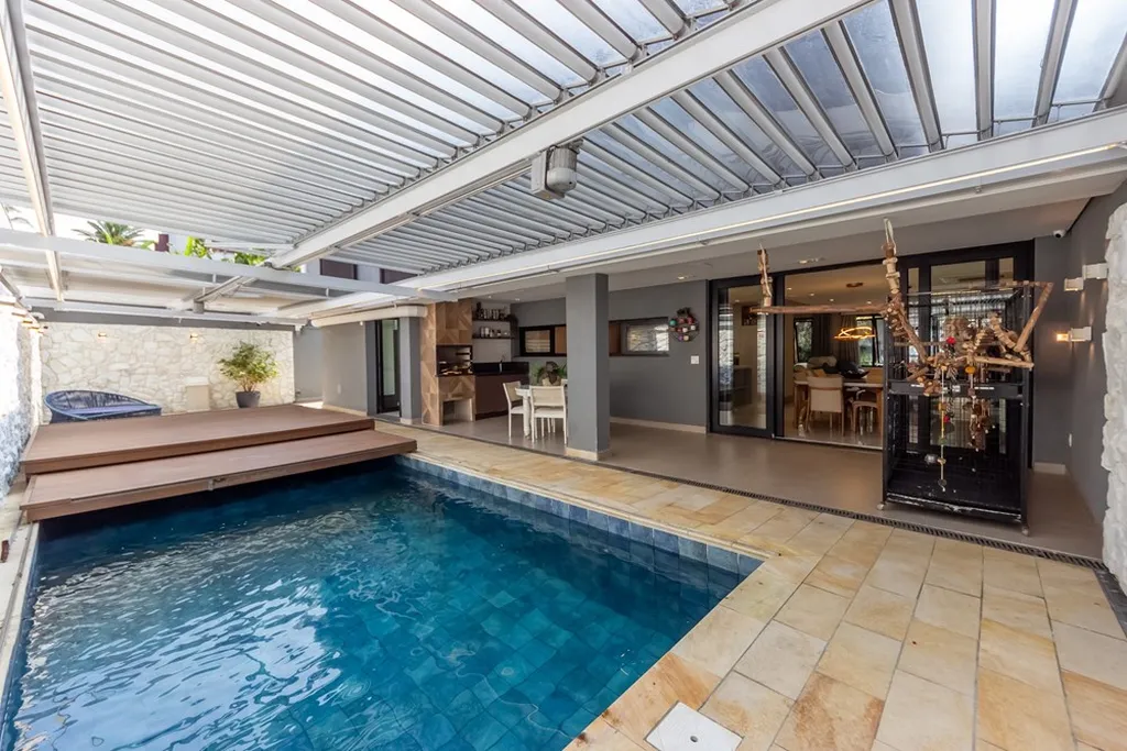 Casa à venda 3 Quartos 3 Suites 6 Vagas 514.5M² Alto da Boa Vista São Paulo - SP
