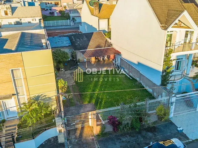 Terreno à venda, no bairro Marechal Rondon em Canoas