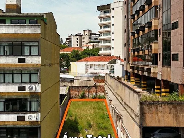 Terreno à venda, no bairro São João em Porto Alegre