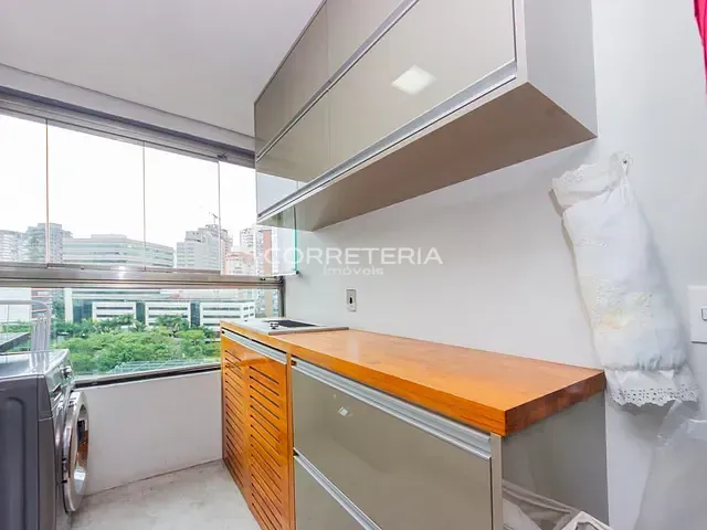 Apartamento 1 quarto e 1 banheiro, à venda, no bairro Vila Olímpia em São Paulo