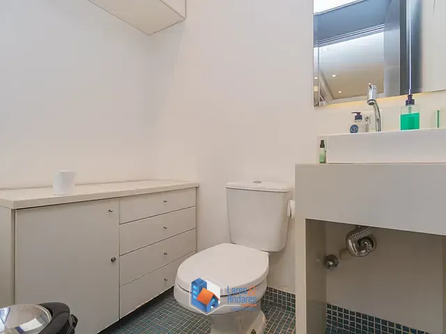 Sala à venda, no bairro Alto da Boa Vista em São Paulo