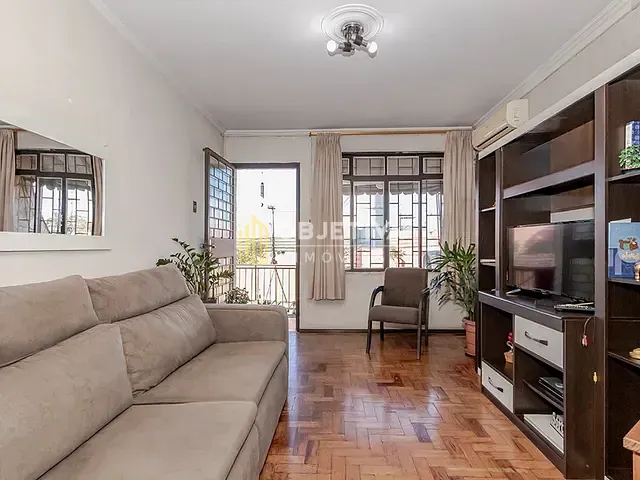 Casa 6 quartos e 13 banheiros, à venda, no bairro São Sebastião em Porto Alegre
