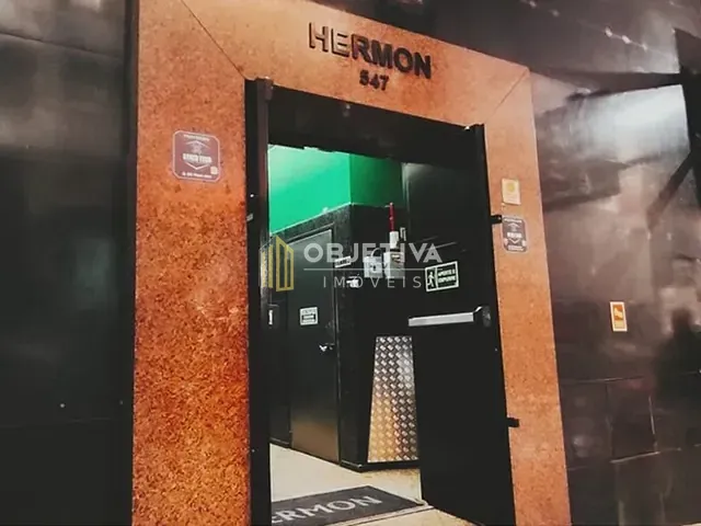 Sala à venda, no bairro Centro Histórico em Porto Alegre