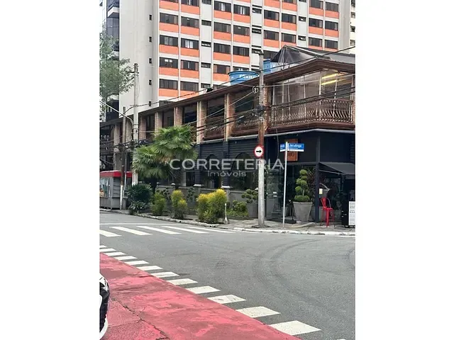 Loja à venda, no bairro Vila Uberabinha em São Paulo