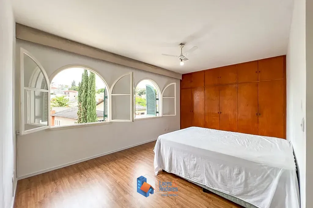 Casa, 6 quartos, 377 m² - Foto 3