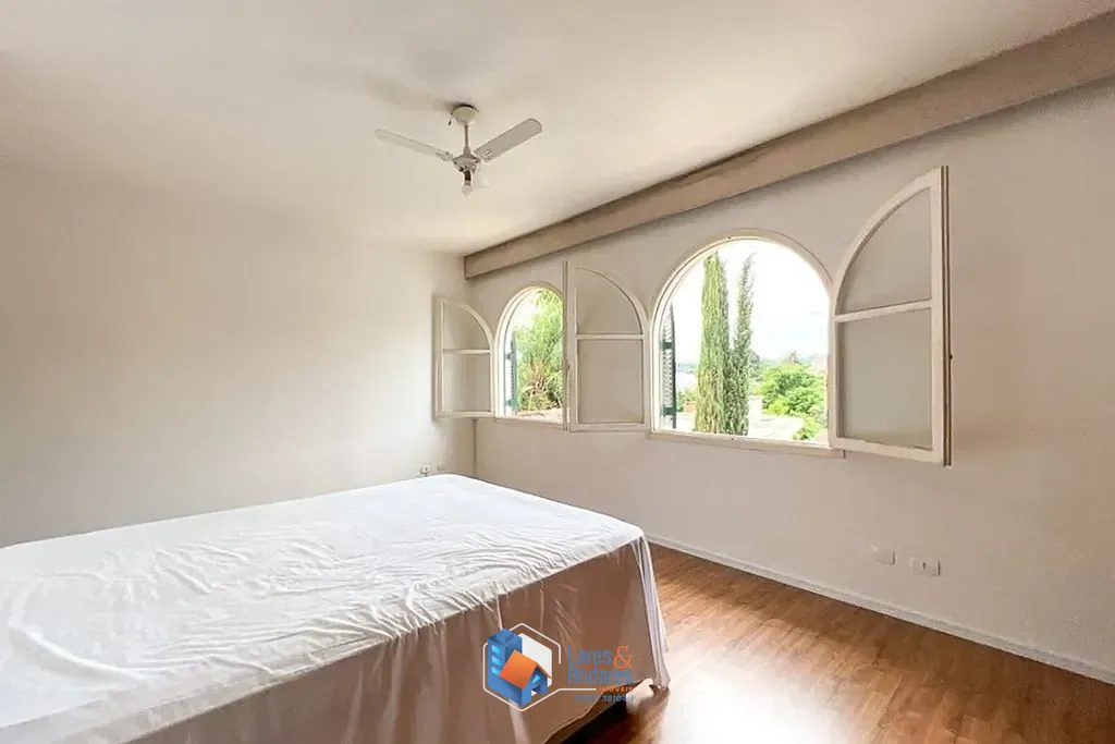 Casa, 6 quartos, 377 m² - Foto 4