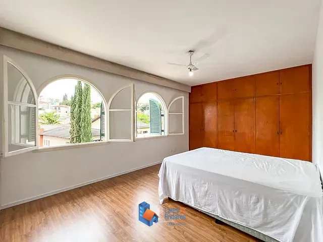 Casa 6 quartos e 5 banheiros, à venda, no bairro Vila Sônia em São Paulo