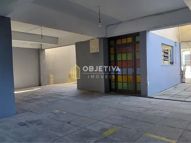 Apartamento 1 quarto e 1 banheiro, à venda, no bairro Medianeira em Porto Alegre