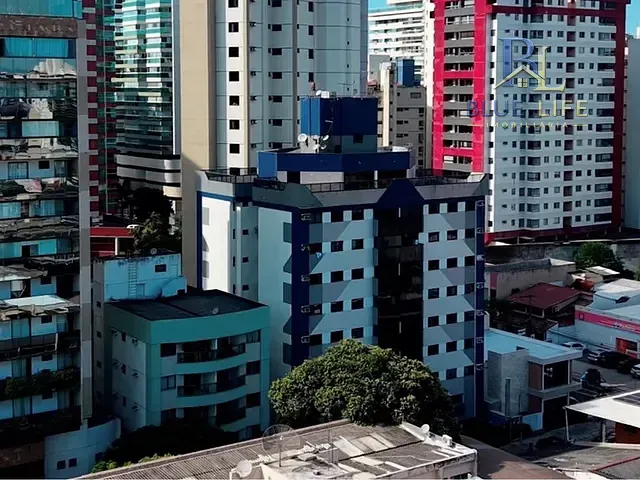 Apartamento 3 quartos e 2 banheiros, à venda, no bairro Praia da Costa em Vila Velha
