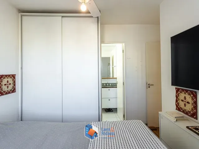 Apartamento 2 quartos e 2 banheiros, à venda, no bairro Vila Ipojuca em São Paulo