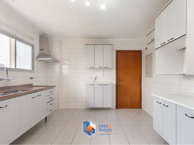 Apartamento 3 quartos e 4 banheiros, à venda, no bairro Vila Pompéia em São Paulo