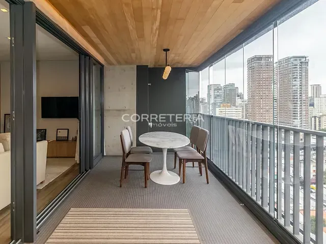 Apartamento 1 quarto e 1 banheiro, à venda, no bairro Itaim Bibi em São Paulo