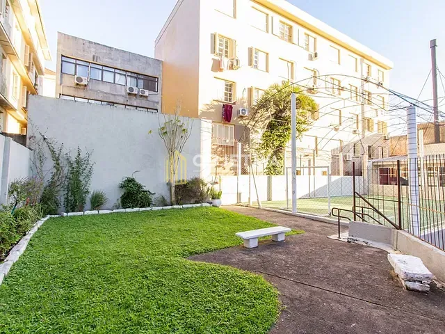 Apartamento 1 quarto e 1 banheiro, à venda, no bairro Passo da Areia em Porto Alegre