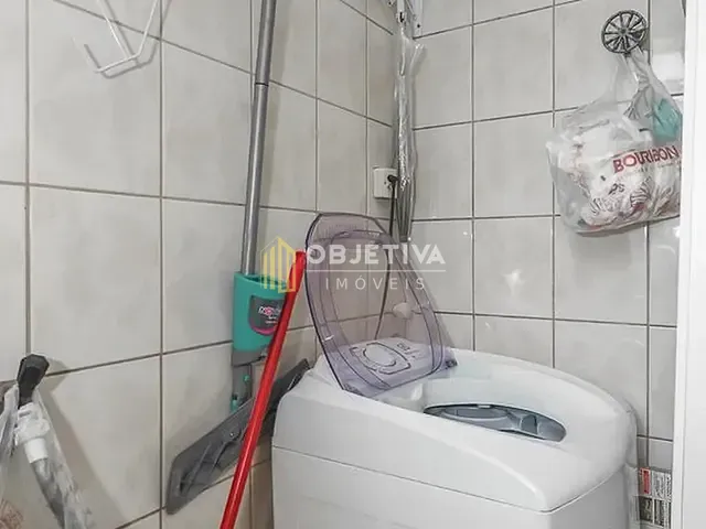 Apartamento 2 quartos e 1 banheiro, à venda, no bairro Passo da Areia em Porto Alegre