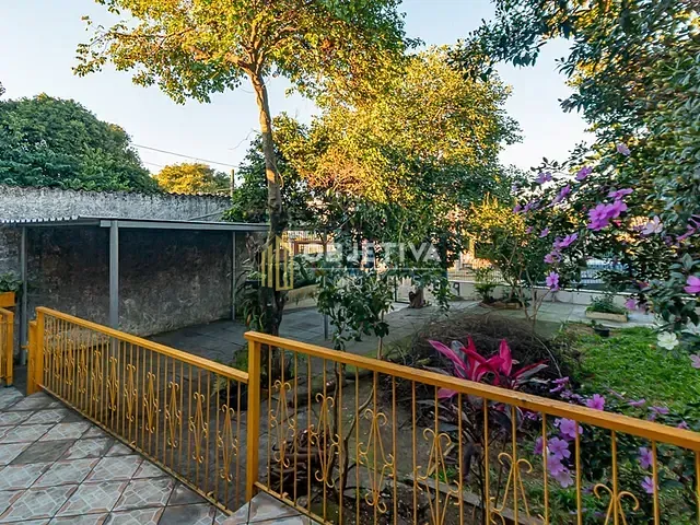 Casa 2 quartos e 2 banheiros, à venda, no bairro Rubem Berta em Porto Alegre