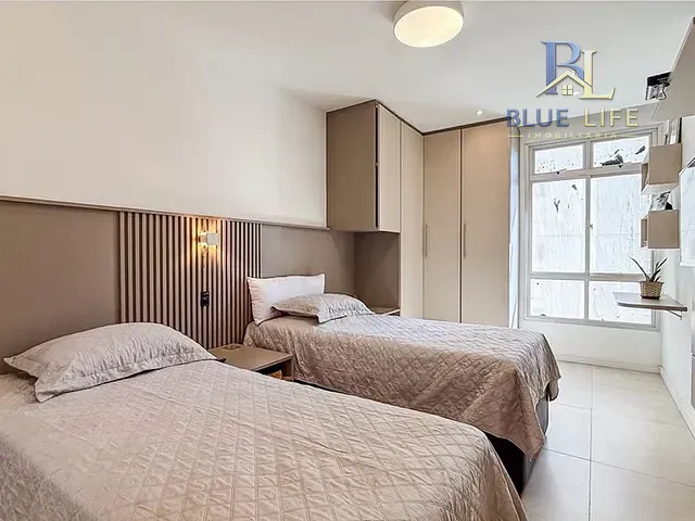 Apartamento 4 quartos e 3 banheiros, à venda, no bairro Praia da Costa em Vila Velha