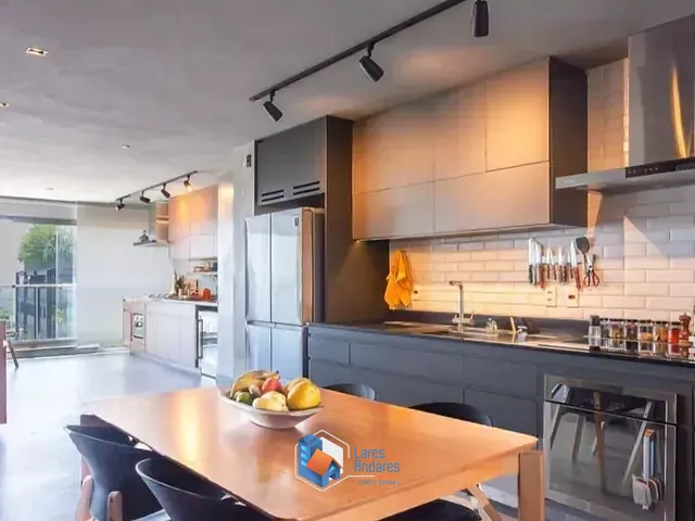 Apartamento 4 quartos e 13 banheiros, à venda, no bairro Sumarezinho em São Paulo