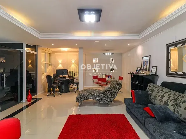 Casa 4 quartos e 4 banheiros, à venda, no bairro Jardim Itu em Porto Alegre