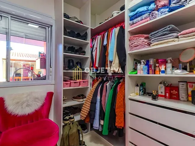 Casa 2 quartos e 1 banheiro, à venda, no bairro Restinga em Porto Alegre