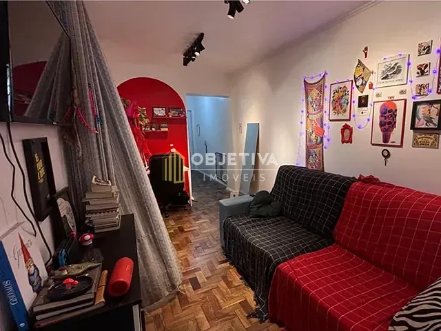 Apartamento 2 quartos e 1 banheiro, à venda, no bairro Centro Histórico em Porto Alegre