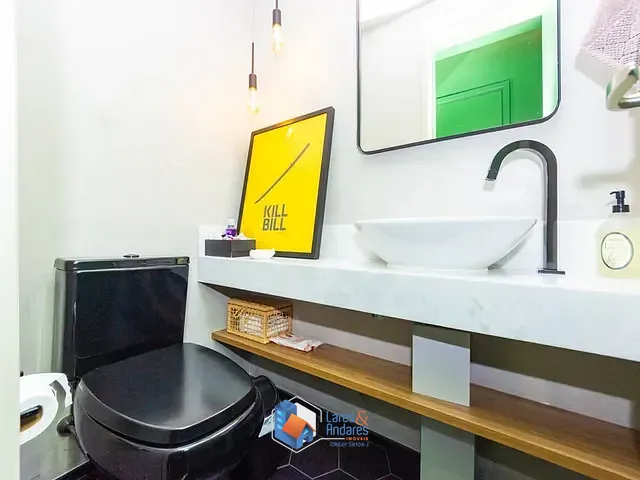 Apartamento 2 quartos e 3 banheiros, à venda, no bairro Moema em São Paulo