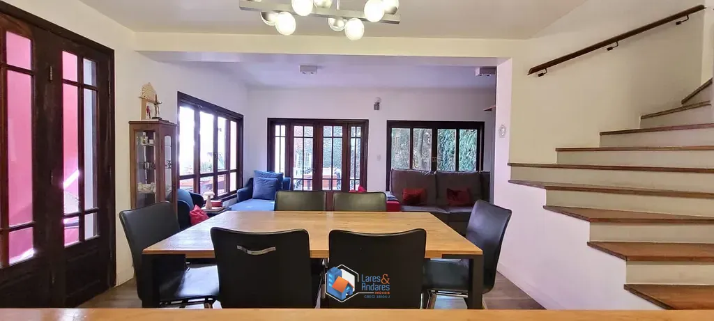 Casa, 3 quartos, 170 m² - Foto 1