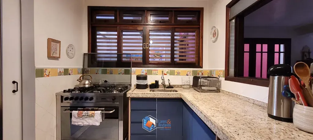 Casa, 3 quartos, 170 m² - Foto 3