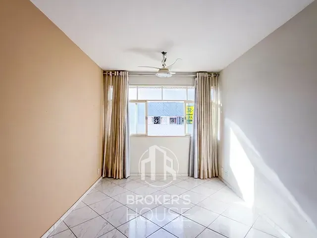 Apartamento 2 quartos e 1 banheiro, à venda, no bairro Jardim Camburi em Vitória