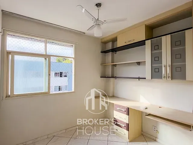 Apartamento 2 quartos e 1 banheiro, à venda, no bairro Jardim Camburi em Vitória