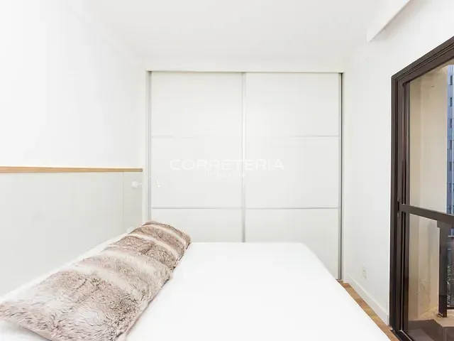 Apartamento 1 quarto e 1 banheiro, à venda, no bairro Itaim Bibi em São Paulo