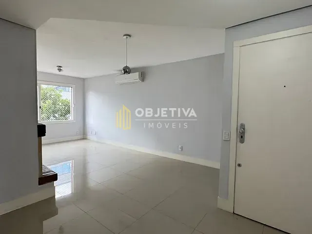 Apartamento 2 quartos e 7 banheiros, à venda, no bairro Santa Cecília em Porto Alegre
