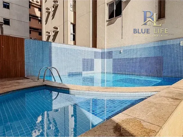 Apartamento 2 quartos e 2 banheiros, à venda, no bairro Praia da Costa em Vila Velha