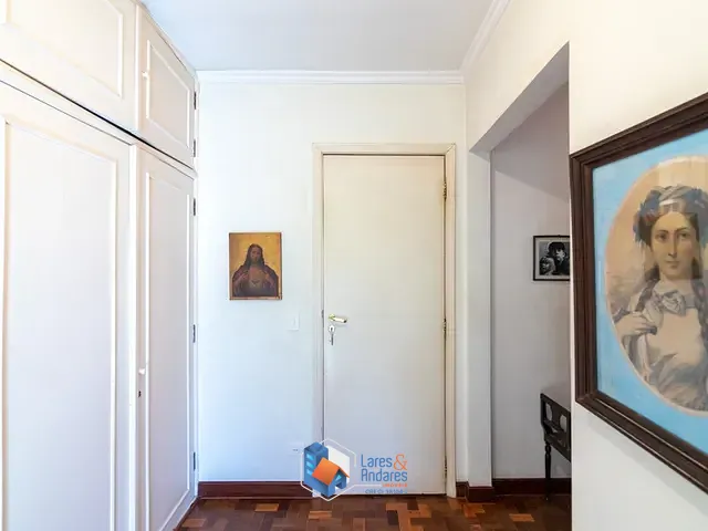 Casa 3 quartos e 5 banheiros, à venda, no bairro Real Parque em São Paulo