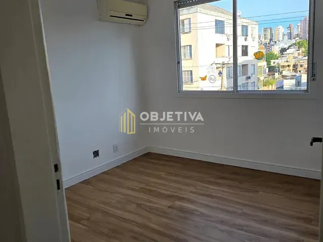 Apartamento 3 quartos e 2 banheiros, à venda, no bairro Auxiliadora em Porto Alegre