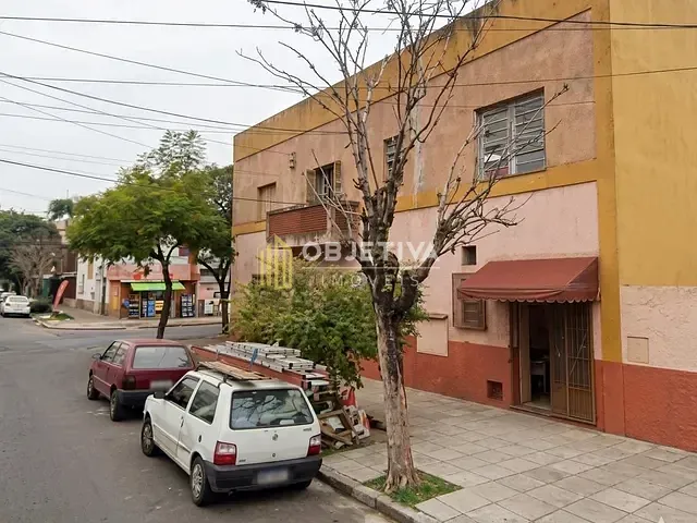 Casa 1 quarto e 3 banheiros, à venda, no bairro Santana em Porto Alegre