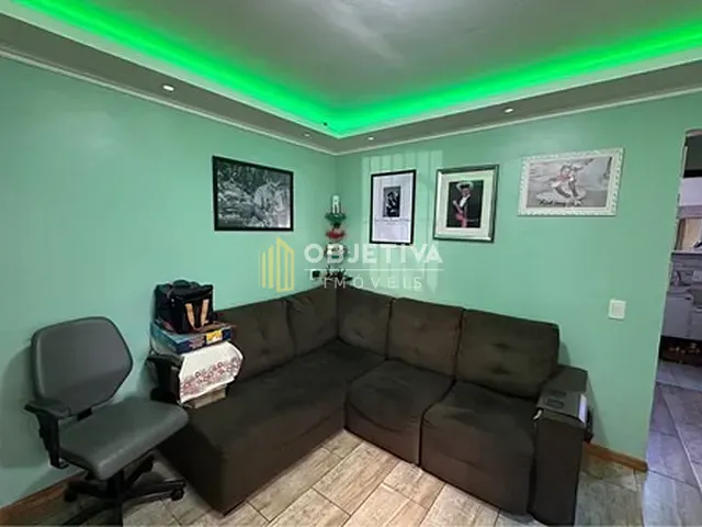 Apartamento 2 quartos e 1 banheiro, à venda, no bairro Igara em Canoas