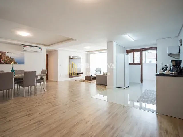Apartamento 3 quartos e 3 banheiros, à venda, no bairro Centro em Gramado