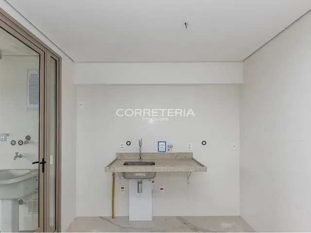 Apartamento 2 quartos e 2 banheiros, à venda, no bairro Pinheiros em São Paulo