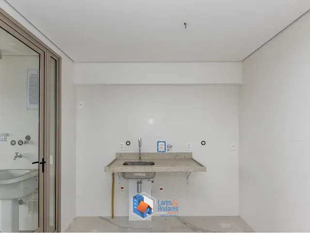 Apartamento 2 quartos e 2 banheiros, à venda, no bairro Pinheiros em São Paulo