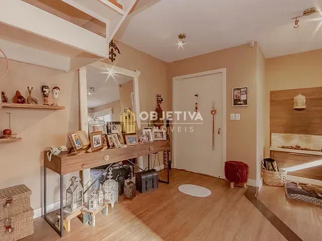 Casa 3 quartos e 3 banheiros, à venda, no bairro Lomba do Pinheiro em Porto Alegre